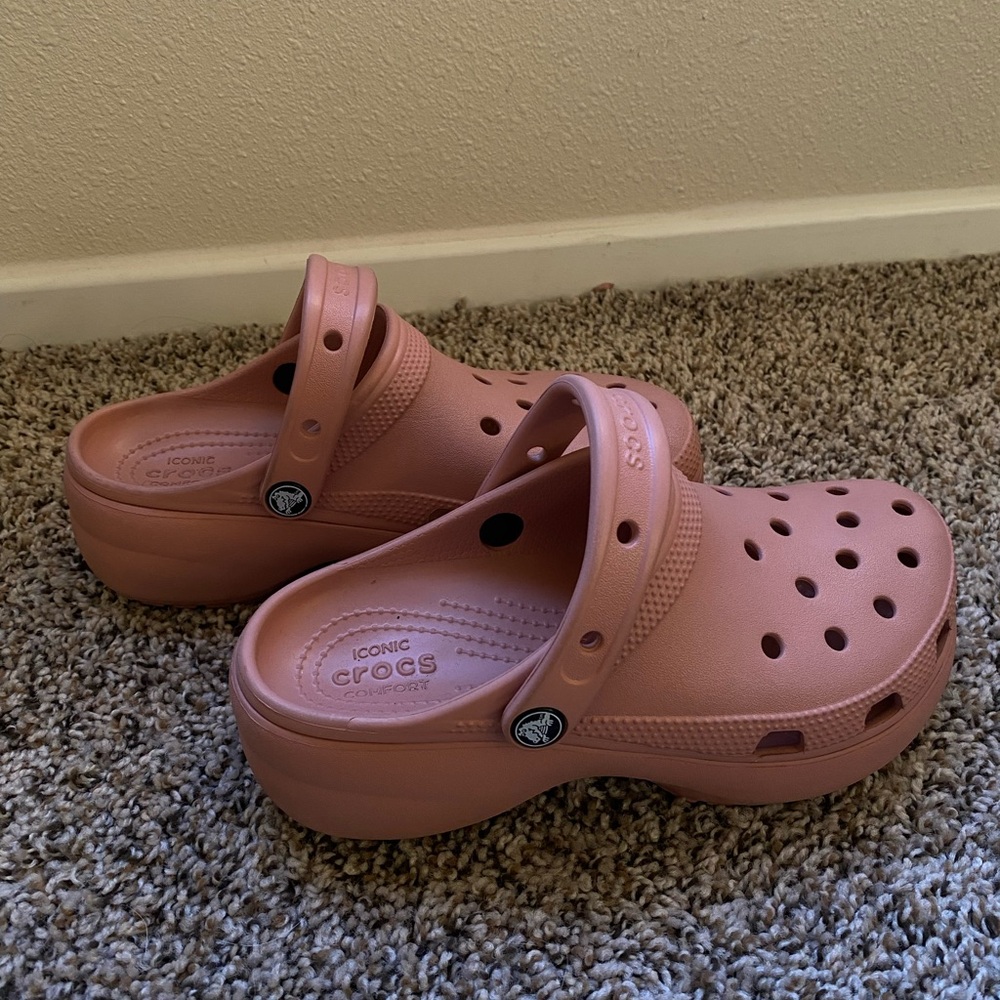Crocs Classic Platform Clog
